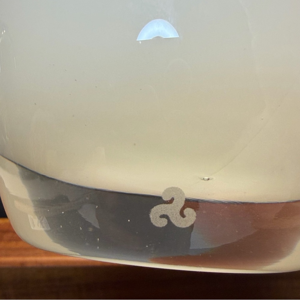 Glassybaby Given To Fly Candle Votive Triskelion Model #1970 Sticker No Box - Picture 2 of 7